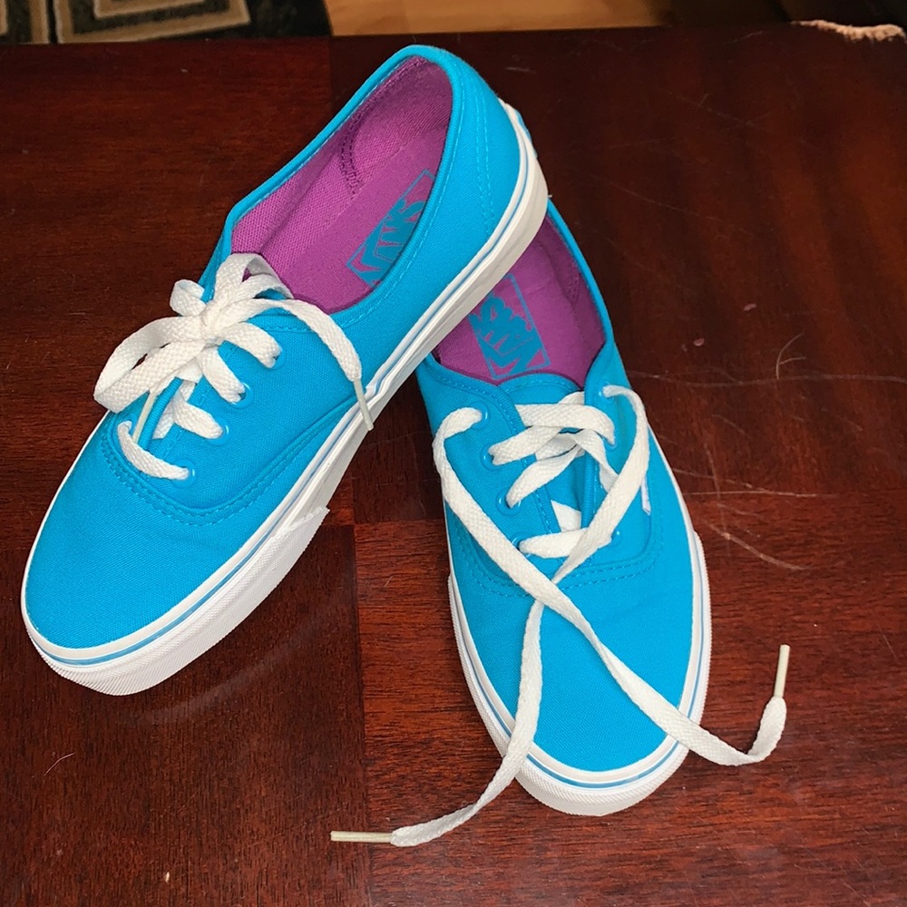Blue vans